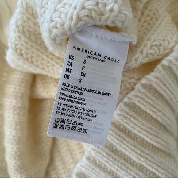 American Eagle Women's Cream Blue Striped Oversized Wide Knitted Sweater SMALL - Picture 5 of 7